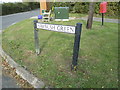 TL7820 : Hawbush Green sign by Geographer