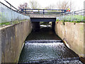 SE2533 : Cascade into Farnley reservoir, looking up, low flow by Stephen Craven