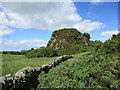 NT0473 : Discontinuous crags at Binny Craig by Alan O'Dowd