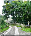 SE1328 : Footpath junction near Heathwood House, Shelf by Humphrey Bolton