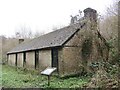 TQ5853 : Ightham Mote - Hoppers' Huts by Colin Smith