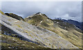 NN1665 : Pale scree on slope of Sgùrr an Iubhair by Trevor Littlewood