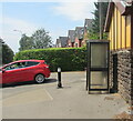 ST1882 : BT phonebox, Station Road, Llanishen, Cardiff by Jaggery