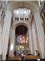 TL1407 : The crossing in St Albans Cathedral by Marathon