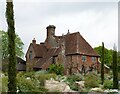 TQ8038 : Priest's House, Sissinghurst by PAUL FARMER