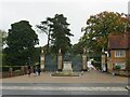 TL2308 : Gateway to Hatfield House by Malc McDonald