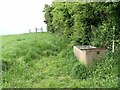 SJ8654 : Path behind St James' Church, Newchapel by Jonathan Hutchins