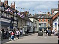 ST8026 : Gillingham awaits the Platinum Jubilee parade by Jonathan Hutchins