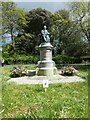 O1533 : Statue of Lord Ardilaun in St Stephen's Green by Gerald England