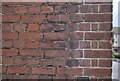 SU6300 : English Bond Brickwork by Bob Harvey