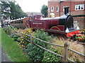 SU9698 : Metropolitan Railway train at Oakfield Corner, Amersham by David Hillas