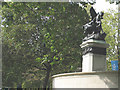 TQ2980 : Royal Artillery memorial on the Mall by Stephen Craven