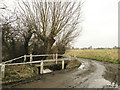 TM3166 : Road bridge over the River Alde and footbridge by Adrian S Pye