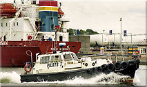  : The River Boyne pilot boat "Warden" by Albert Bridge