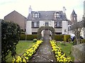 NO6995 : A neat 'urban cottage' garden by Stanley Howe