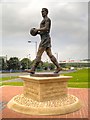 SD6409 : Nat Lofthouse Memorial Statue by David Dixon