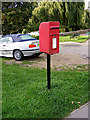 TL8641 : Stour Street Postbox by Geographer