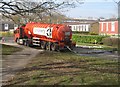 SU6050 : Pumping on Chiltern Way by Mr Ignavy