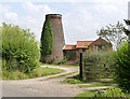 SK7669 : Stone Road End windmill by Alan Murray-Rust