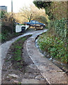 SX9574 : Track to Court Farm and Manor Farm, west of Holcombe village by Robin Stott