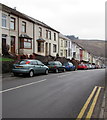 SS8696 : End of the double yellow lines, Brytwn Road, Cymmer by Jaggery