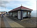 SN5882 : Bath Rock shelter, Marine Terrace by Richard Hoare