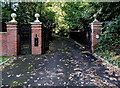 SS8982 : Entrance gateway to Angelton Hall, Pen-y-fai by Jaggery