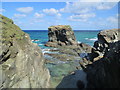 SW8263 : Rocks at Trevelgue Head by David Weston