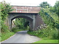 SU1559 : Railway bridge over Sharcott Drove near Pewsey by Richard Humphrey