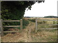 TL9874 : Footpath to Wood Lane by Geographer