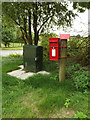 TL9076 : The Green Postbox by Geographer