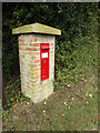 TM1787 : Star Inn Victorian Postbox by Geographer