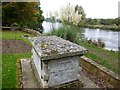 TL2572 : Tomb chest in All Saints churchyard, Hartford, Huntingdon by Richard Humphrey