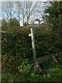 SK3030 : Footpath fingerpost at the junction of Little Derby Way and Airport Way by Alan Murray-Rust