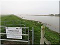 TF3500 : Footpath to Whittlesey - The Nene Washes by Richard Humphrey