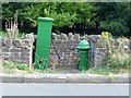 SK3524 : Water fountain and pump, Main Road, Ticknall by Alan Murray-Rust