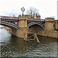 SE6051 : Skeldergate Bridge by Gerald England