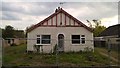 TF1505 : Bungalow awaiting demolition on Peakirk Road, Glinton by Paul Bryan