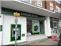 TQ0991 : Lloyds Bank, Northwood by David Hillas