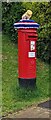 ST2694 : Platinum Jubilee hat detail, Ty Canol Way, Cwmbran by Jaggery