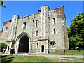 TL1407 : The Great Gate of the Monastery, St Albans by Marathon