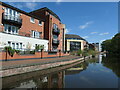 SK5639 : Canalside flats, Park Wharf, Nottingham by Christine Johnstone