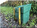 SJ7950 : Anti-vandal grit bin (2) by Jonathan Hutchins