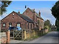 SJ7851 : Farm at Park End by Jonathan Hutchins