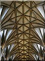 SO8932 : Tewkesbury Abbey - Vaulted roof by Rob Farrow