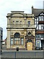 TG5207 : Former Westminster Bank, Hall Quay, Great Yarmouth by Alan Murray-Rust