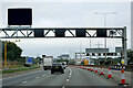 TL0818 : Northbound M1 near to Slip End by David Dixon