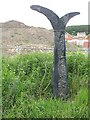 NS8966 : NCN signpost, Blackridge by Richard Webb