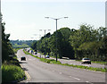 ST9761 : 2009 : A361 looking west near the bottom of  Caen Hill by Maurice Pullin