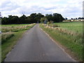 TM3457 : Hoo Lane, Little Glemham by Geographer